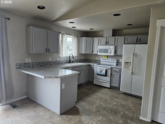 $289,900 | 125 Teal Court, Stanfield, OR 97875