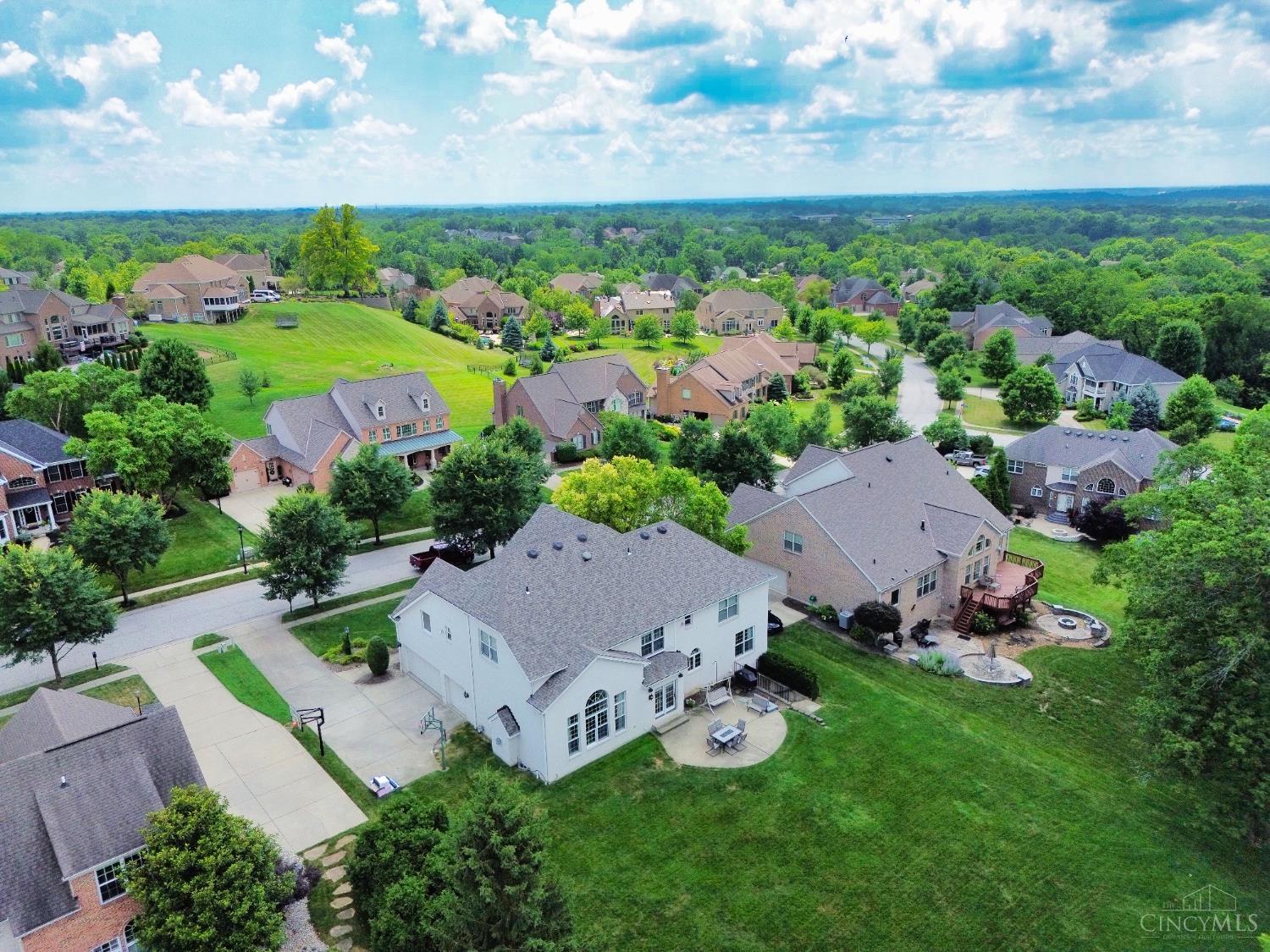 7800 Ingrams Ridge Drive Cincinnati, OH 45244 - Photo 2 of 78 Gallery Image 2