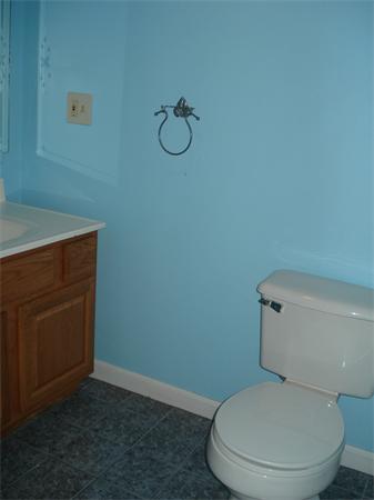 20 Dustin Road Reading, MA 01867 - Photo 15 of 18