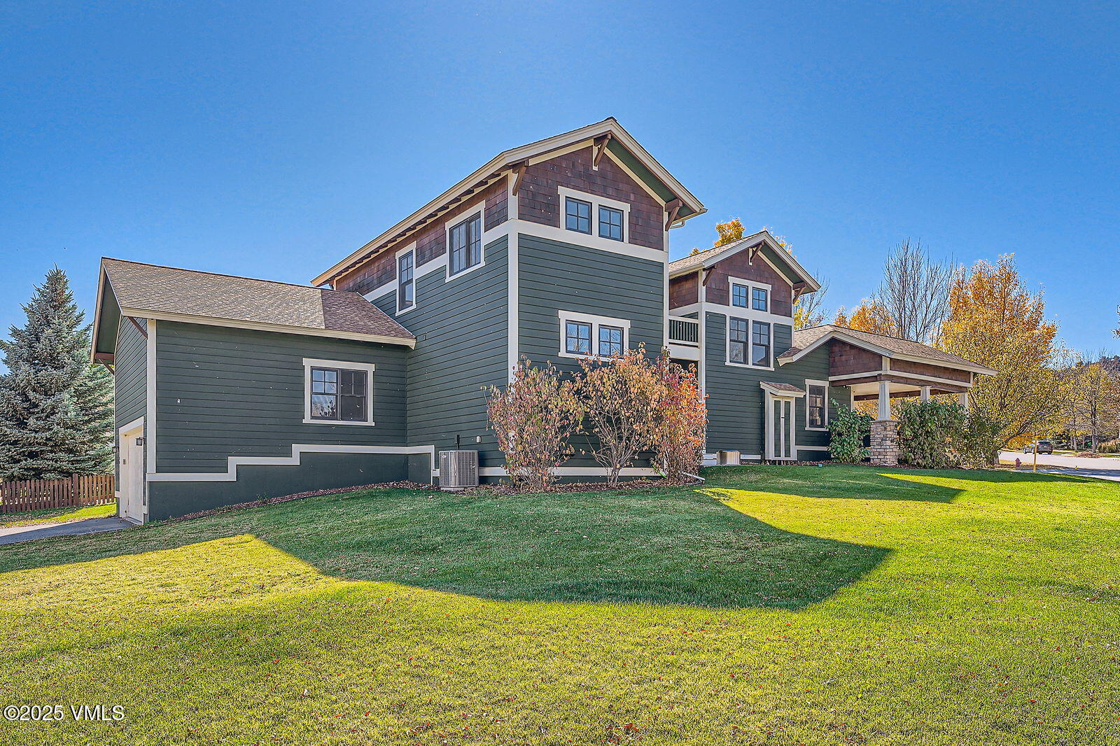 50 Bunker Way Eagle, CO 81631 - Photo 2 of 23 50 Bunker Way - Web Quality - 027 - 49 E