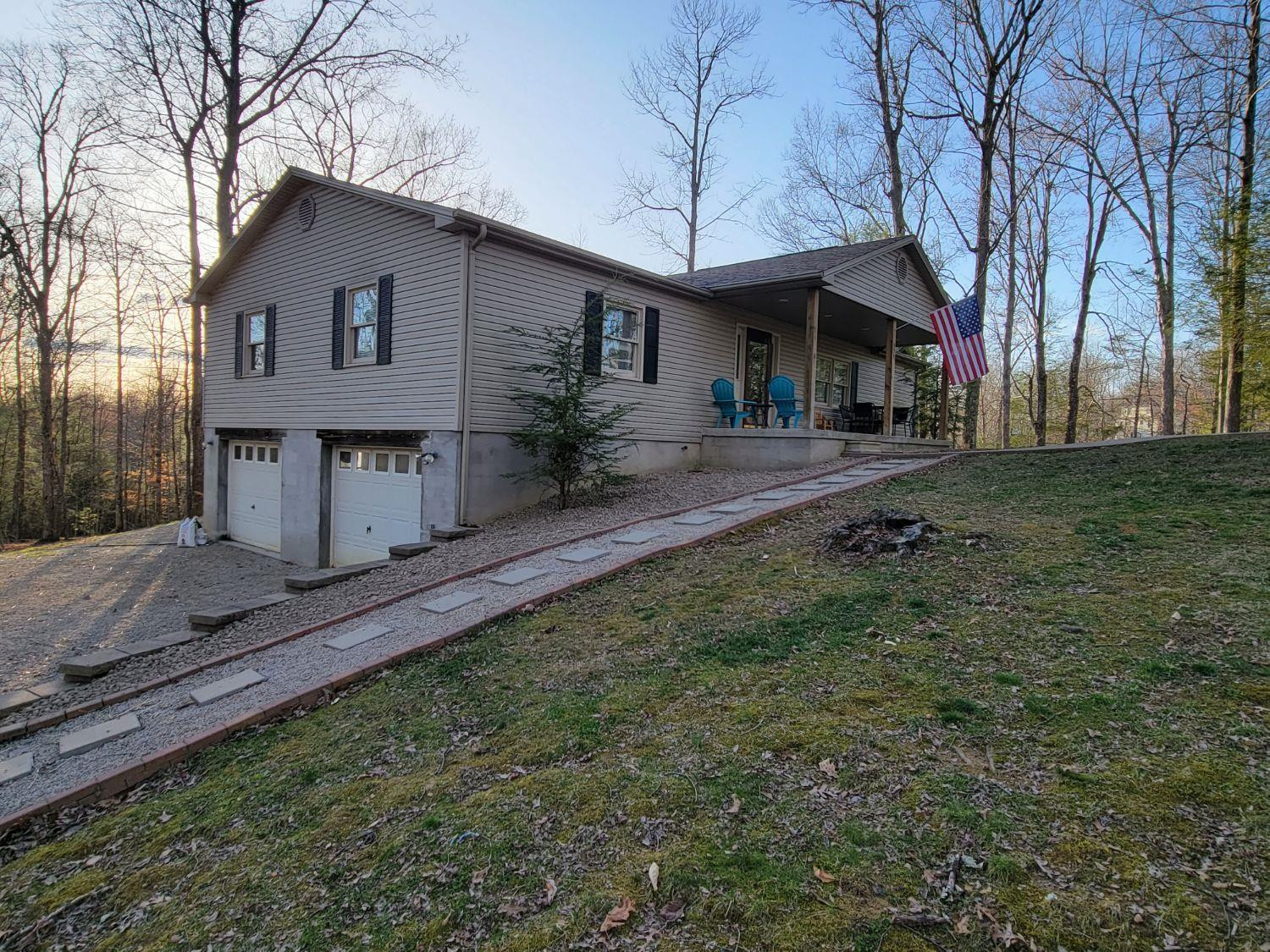 373 Doc Mullins Road Frenchburg, KY 40322 - Photo 1 of 37 Photo 1