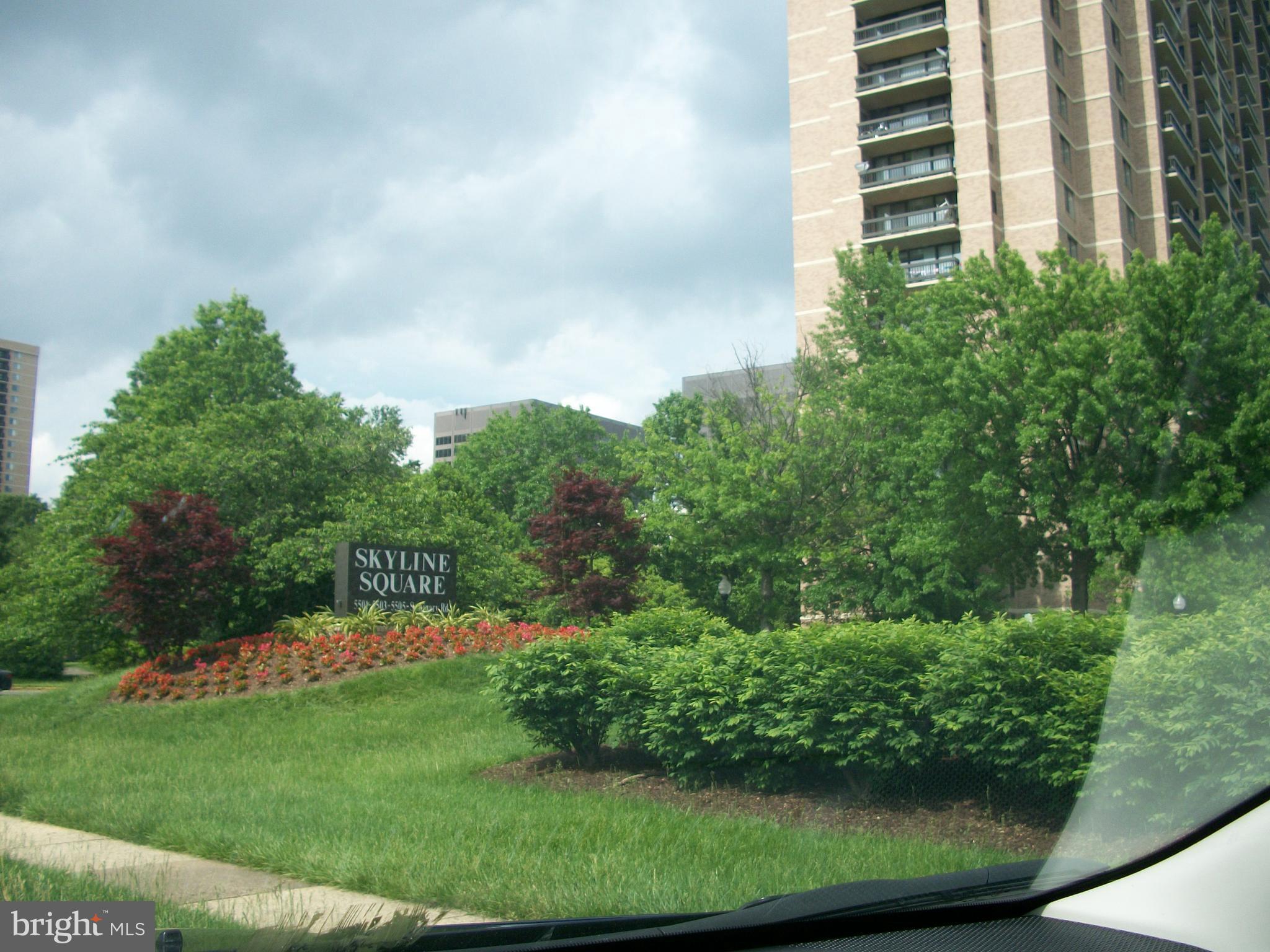 5501 Seminary Road, Unit 1710S Falls Church, VA 22041 - Photo 2 of 28 Beautifully landscaped complex