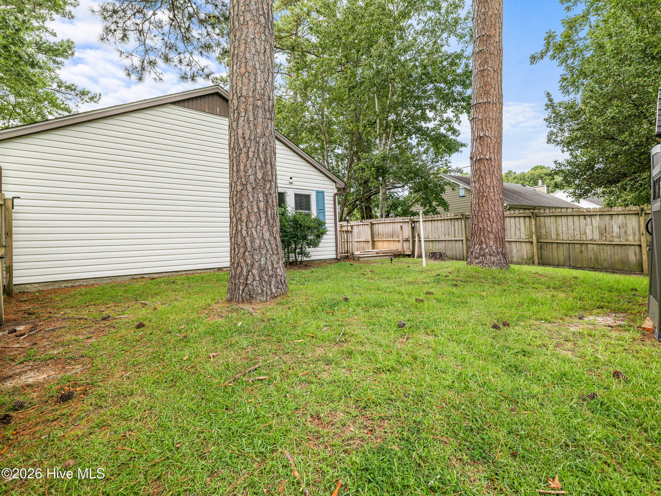 542 Shadowridge Road Jacksonville, NC 28546 - Photo 32 of 33 Gallery Image 32