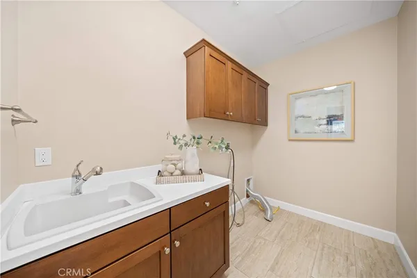 $2,160,000 | 210 Canvas, Irvine, CA 92620