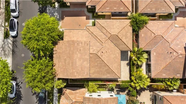 $2,160,000 | 210 Canvas, Irvine, CA 92620