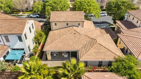 $2,160,000 | 210 Canvas, Irvine, CA 92620