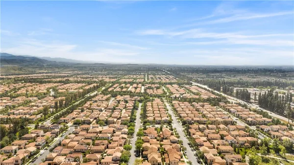 $2,160,000 | 210 Canvas, Irvine, CA 92620