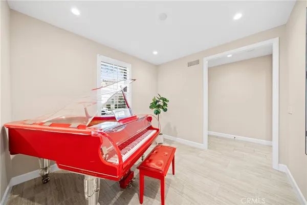 $2,160,000 | 210 Canvas, Irvine, CA 92620