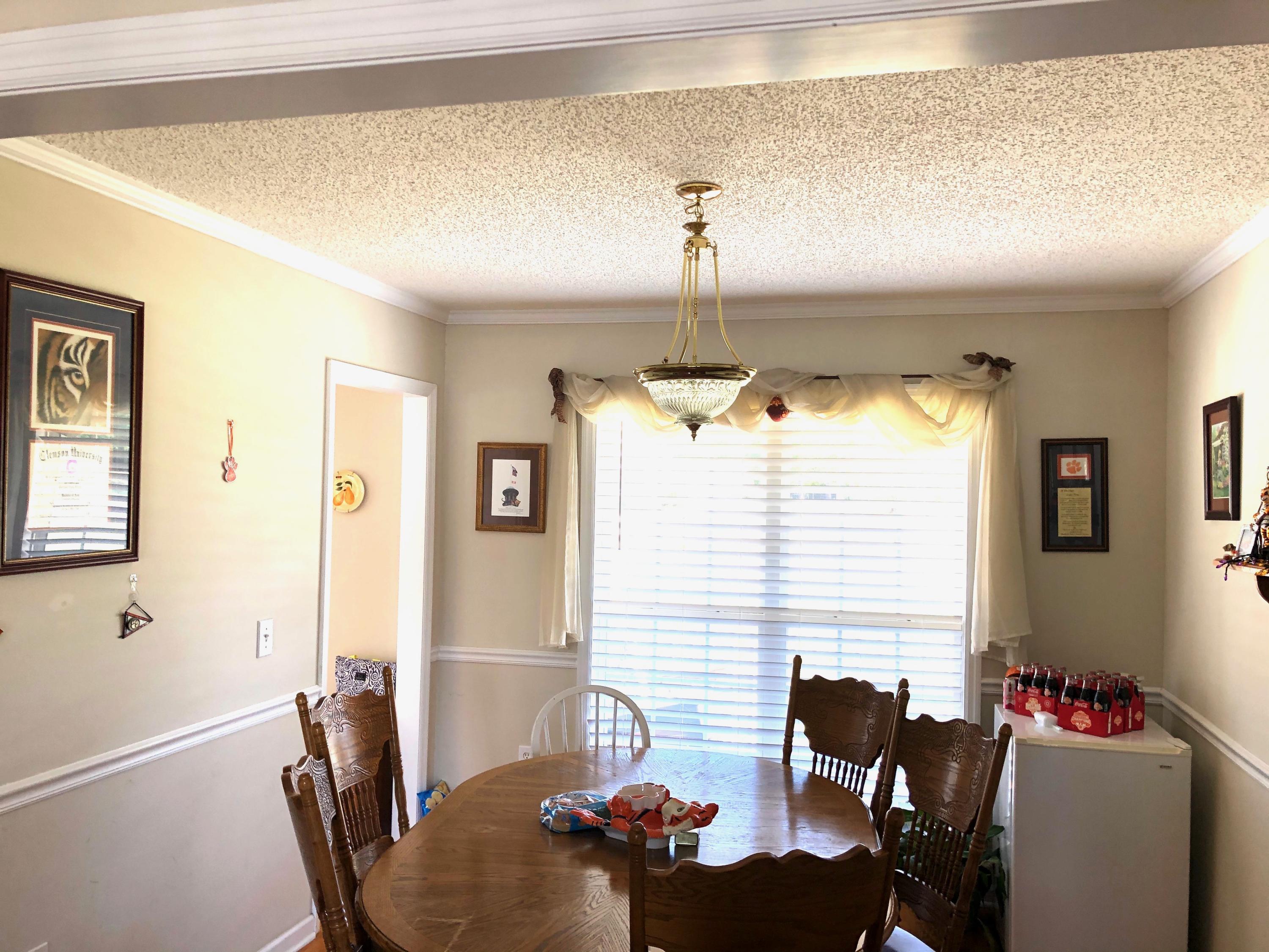 05Dinning Room