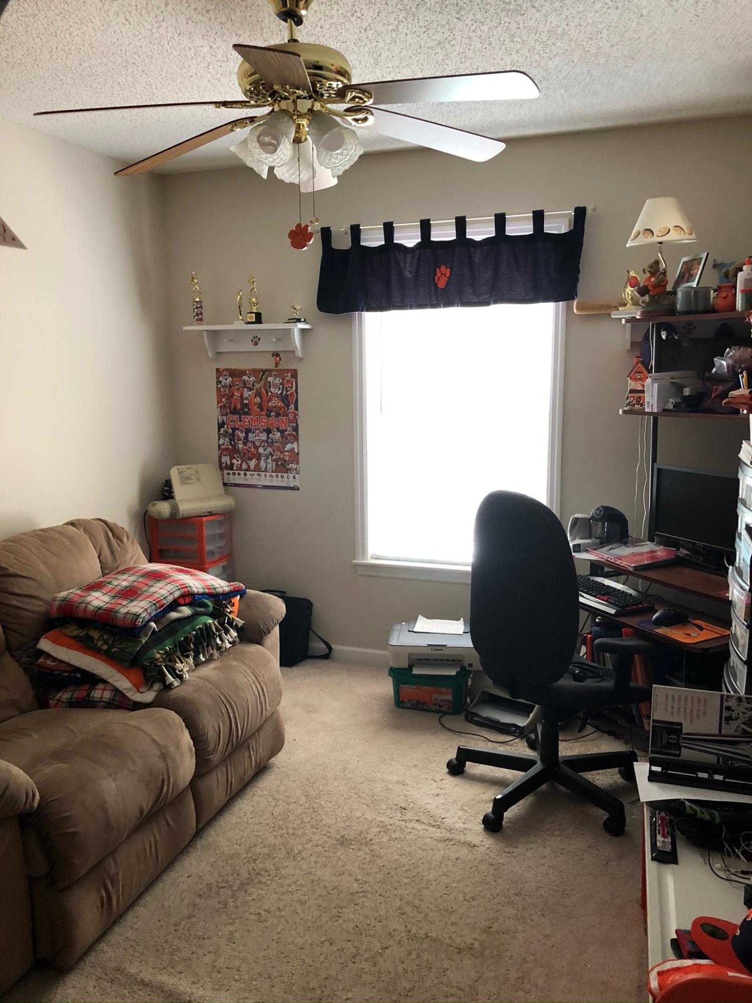 07Bedroom1