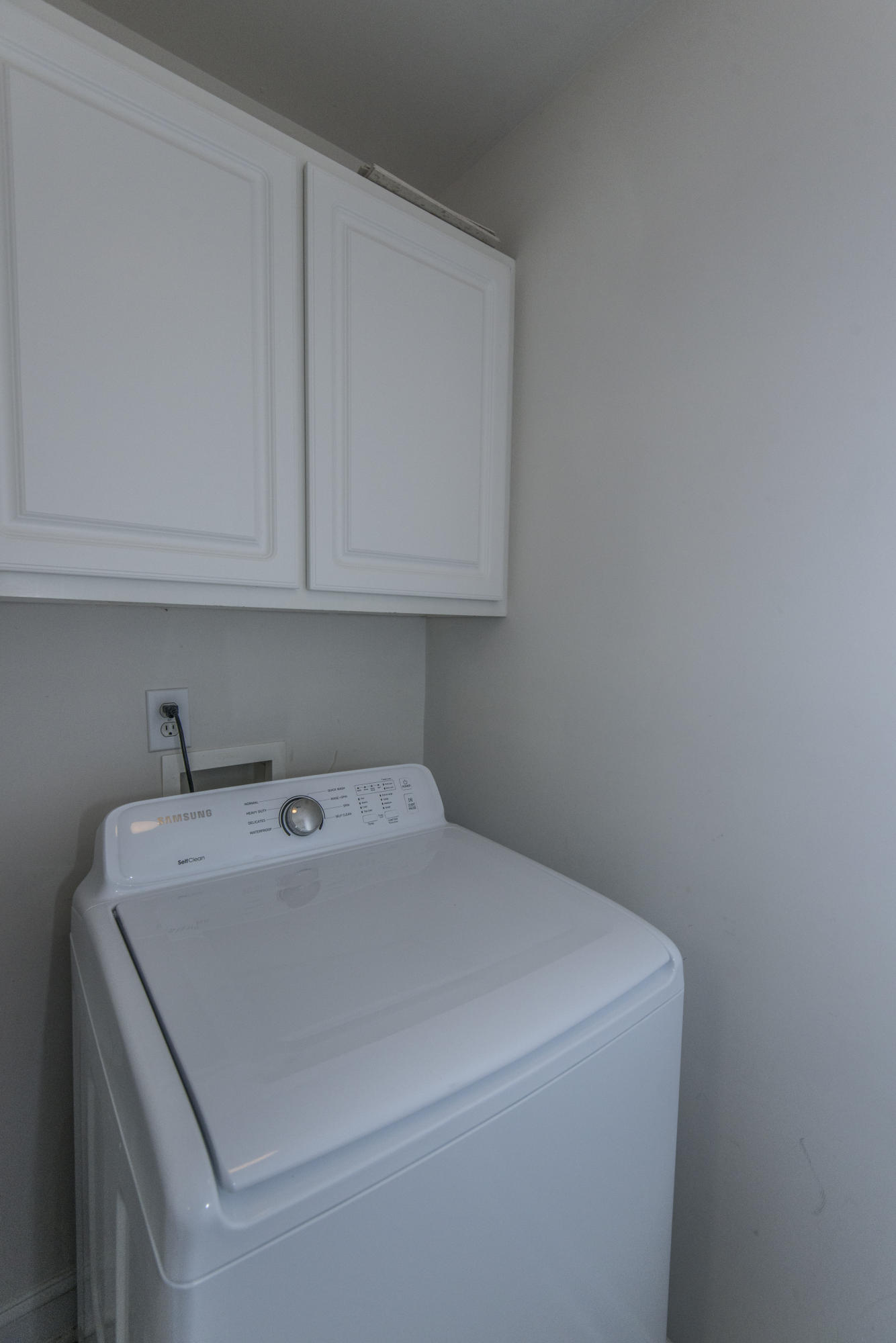 1545 Ashley River Road, Unit M Charleston, SC 29407 - Photo 14 of 27 1545 laundry