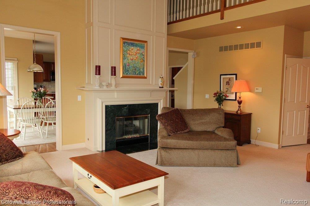 44573 Spring Hill Road Northville, MI 48168 - Photo 9 of 25 Great Room