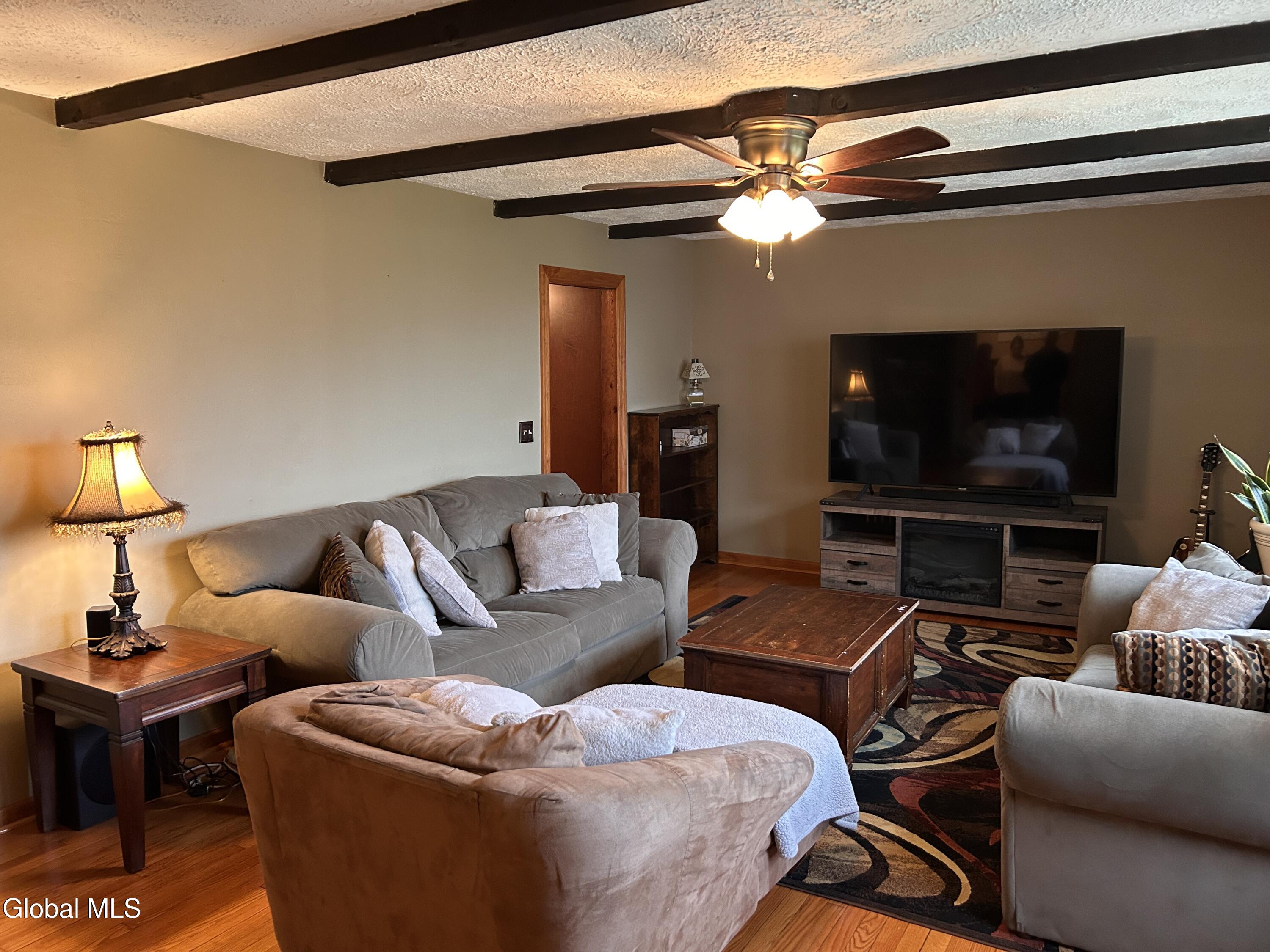 1900 North Road Amsterdam, NY 12010 - Photo 20 of 56 IMG_3584