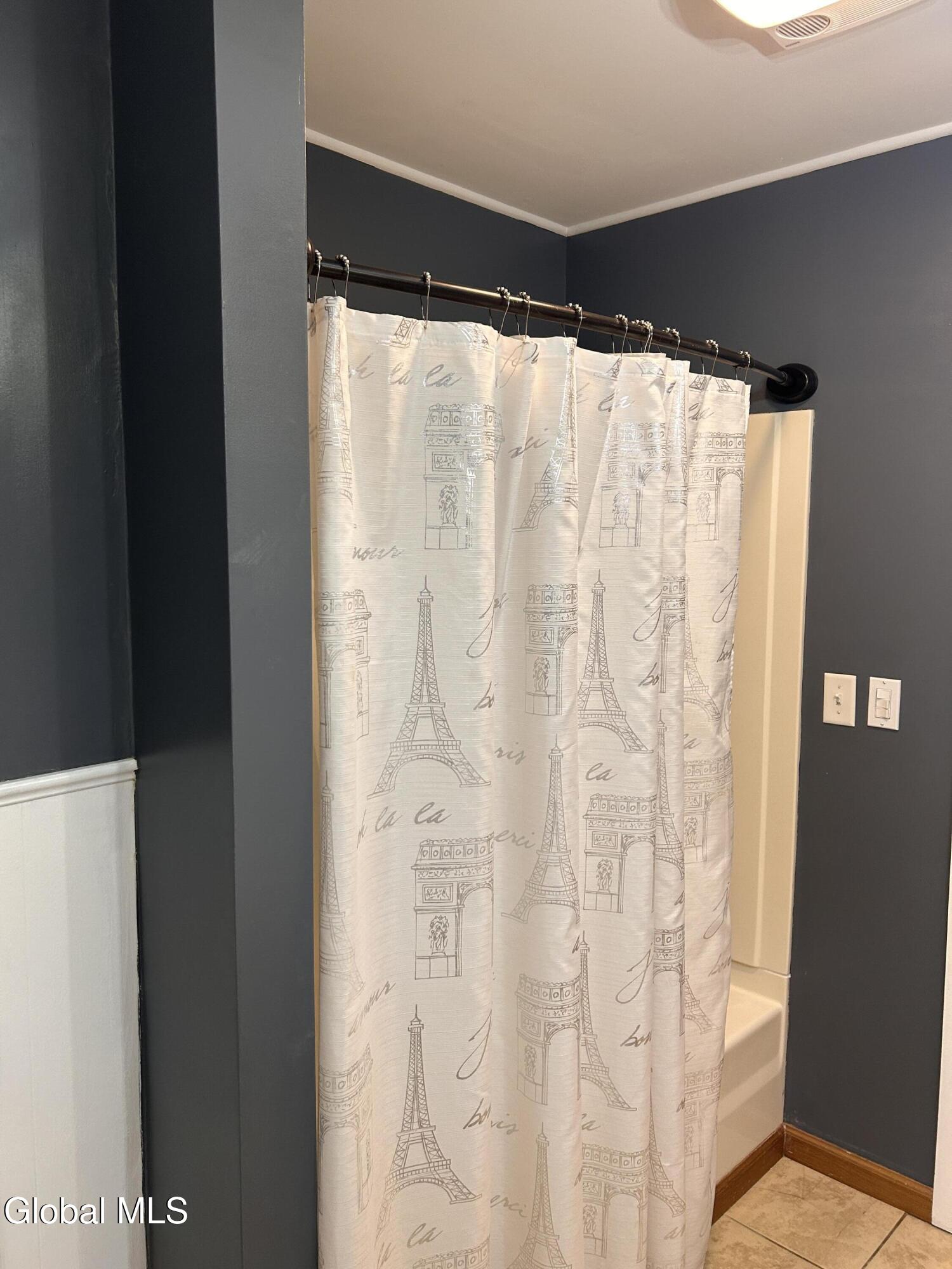 1900 North Road Amsterdam, NY 12010 - Photo 38 of 56 IMG_3501