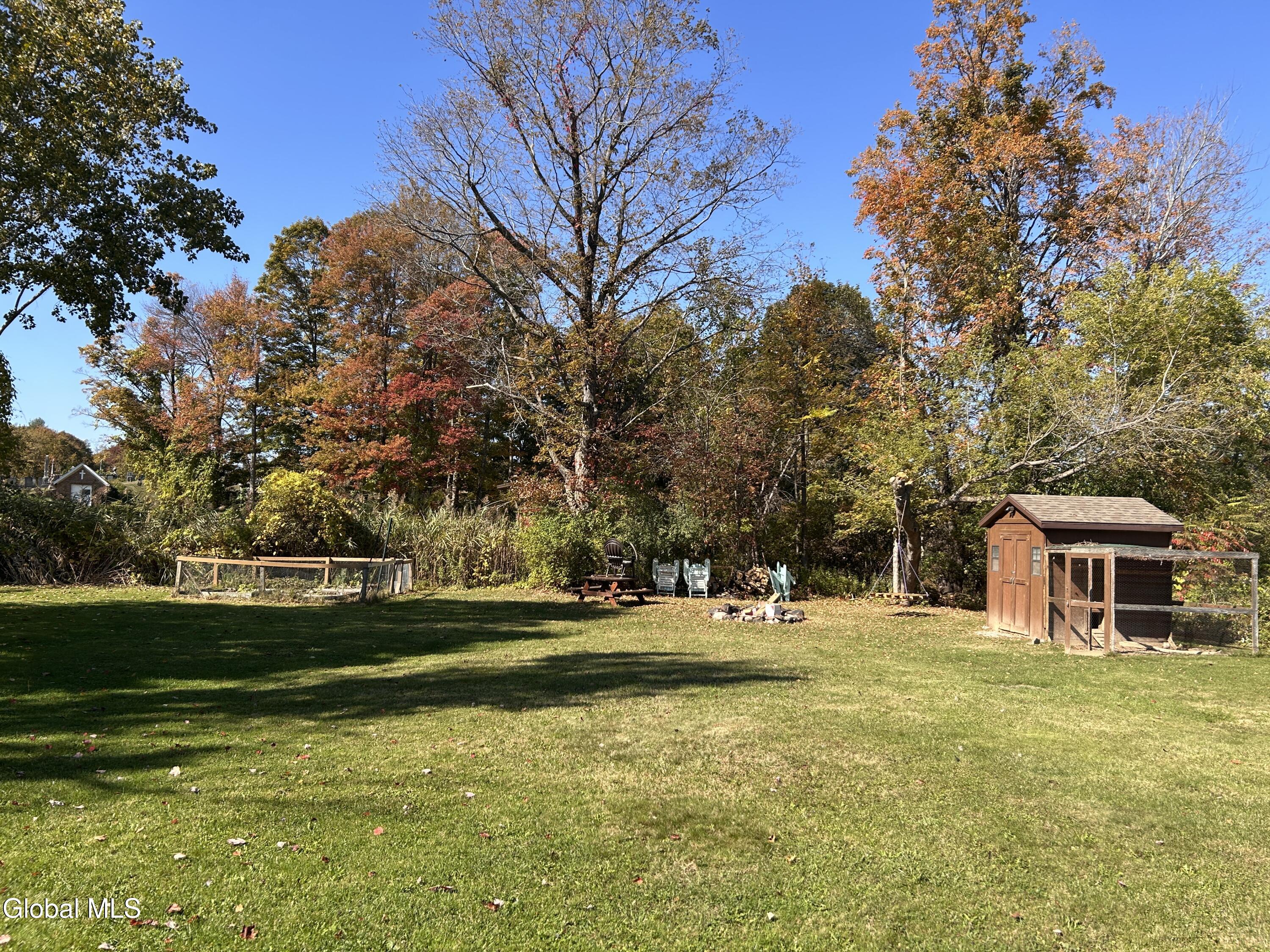 1900 North Road Amsterdam, NY 12010 - Photo 53 of 56 IMG_3787