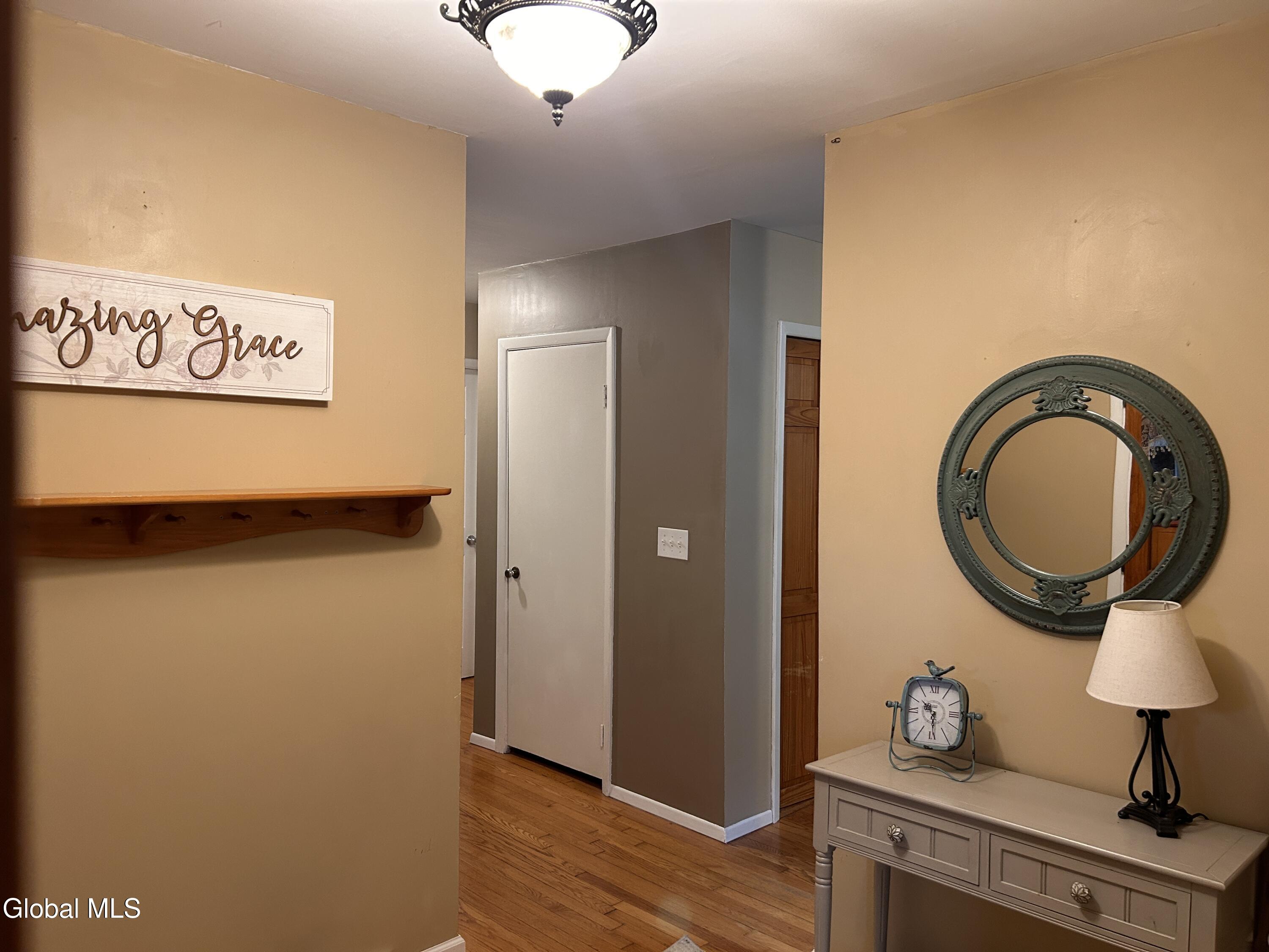 1900 North Road Amsterdam, NY 12010 - Photo 9 of 56 IMG_3566