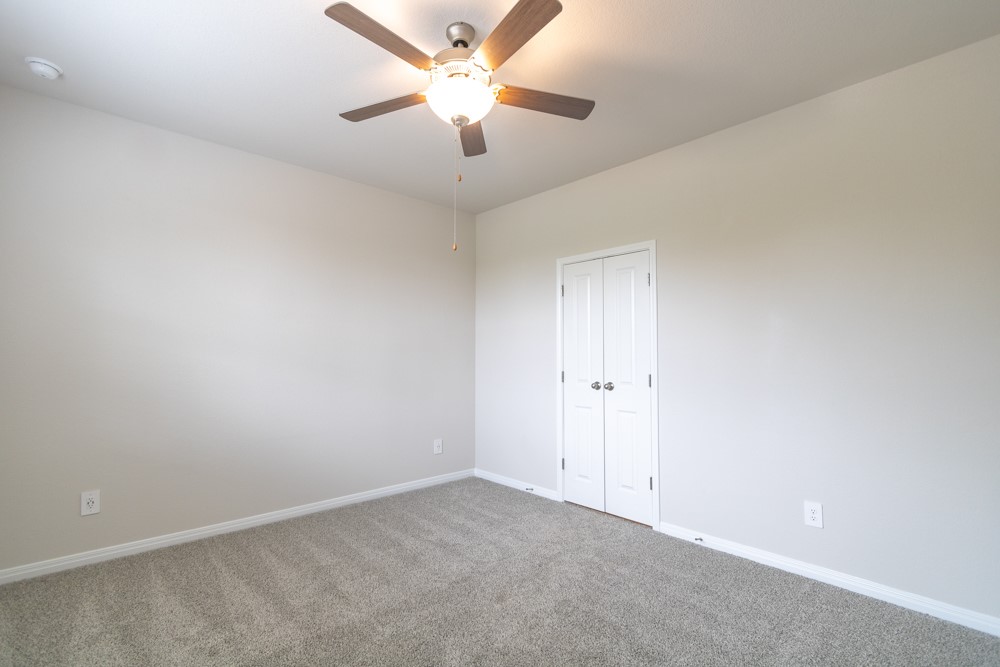 544 View Drive Georgetown, TX 78628 - Photo 17 of 39