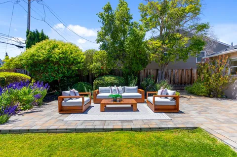 $1,988,000 | 731 26th Avenue, San Mateo, CA 94403