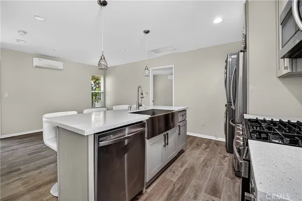 $2,945 | 8211 Quartz Avenue, Winnetka, CA 91306