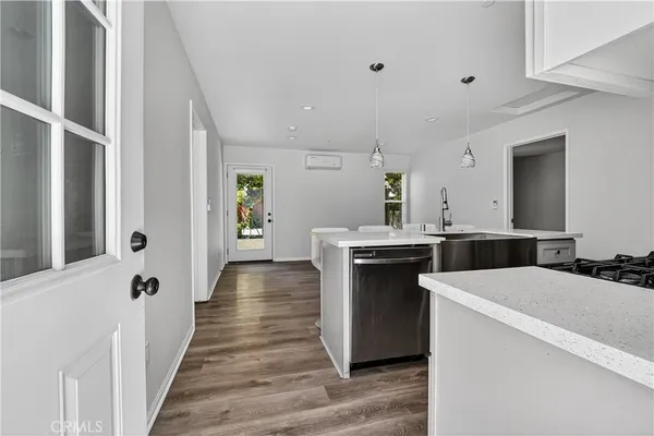 $2,945 | 8211 Quartz Avenue, Winnetka, CA 91306