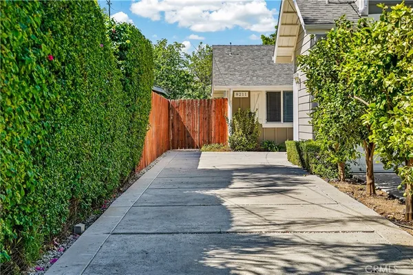 $2,945 | 8211 Quartz Avenue, Winnetka, CA 91306