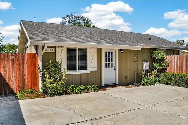 $2,945 | 8211 Quartz Avenue, Winnetka, CA 91306