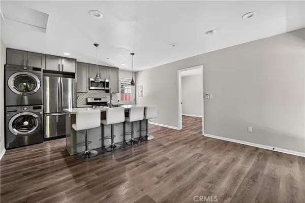 $2,945 | 8211 Quartz Avenue, Winnetka, CA 91306