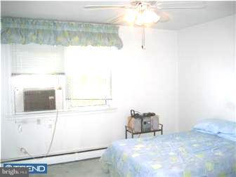 7111 Dungan Road Philadelphia, PA 19111 - Photo 6 of 9 Bedroom - Main