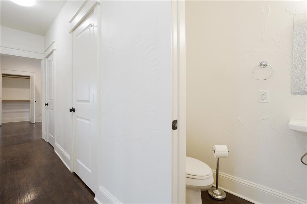 805 West Owings Street Denison, TX 75020 - Photo 34 of 40