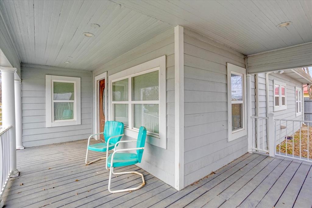 805 West Owings Street Denison, TX 75020 - Photo 5 of 40