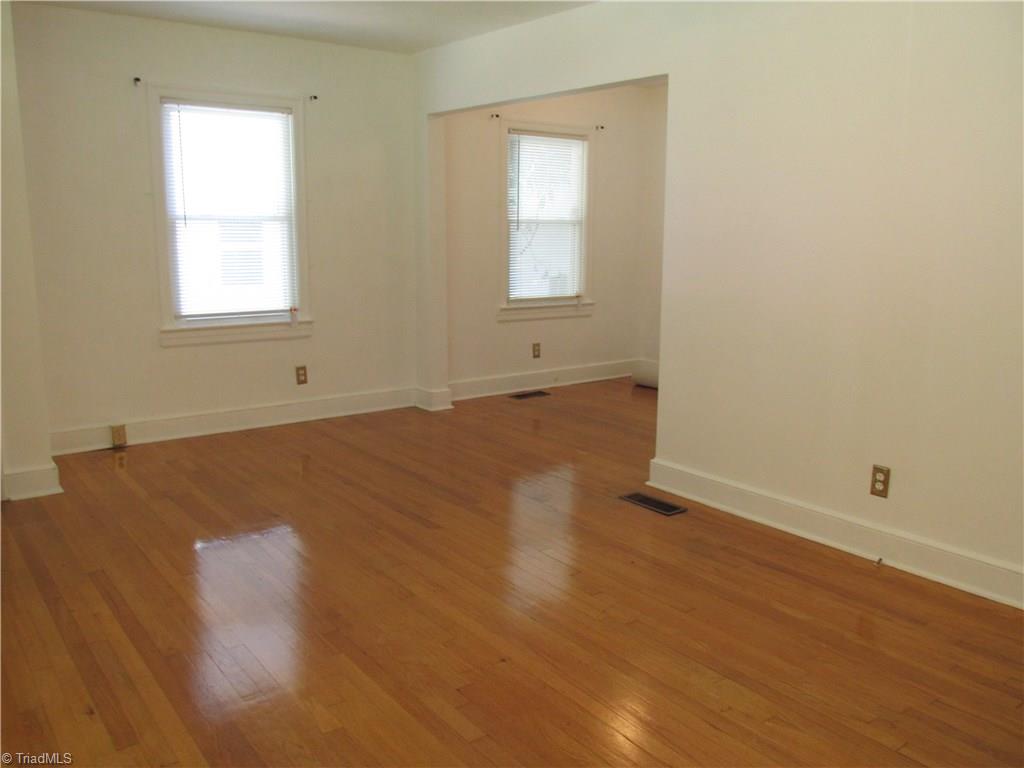908 Tabor Street High Point, NC 27262 - Photo 4 of 10