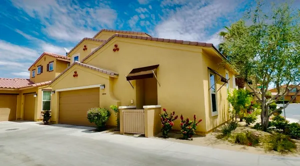 $2,950 | 52065 Graythorn Way, La Quinta, CA 92253