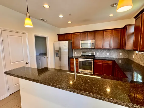 $2,950 | 52065 Graythorn Way, La Quinta, CA 92253