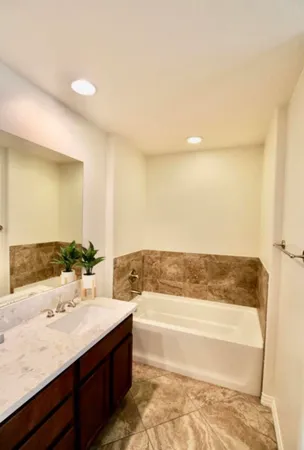 $2,950 | 52065 Graythorn Way, La Quinta, CA 92253