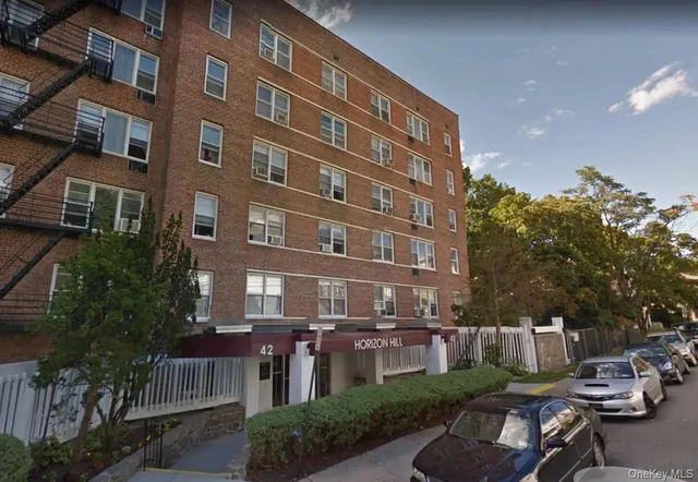 $110,000 | 42 Pine Street, Unit 2E, Yonkers, NY 10701