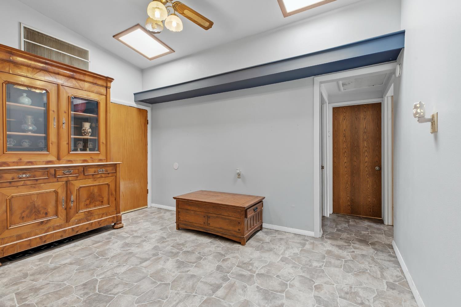 638 Orange Avenue Ripon, CA 95366 - Photo 11 of 30