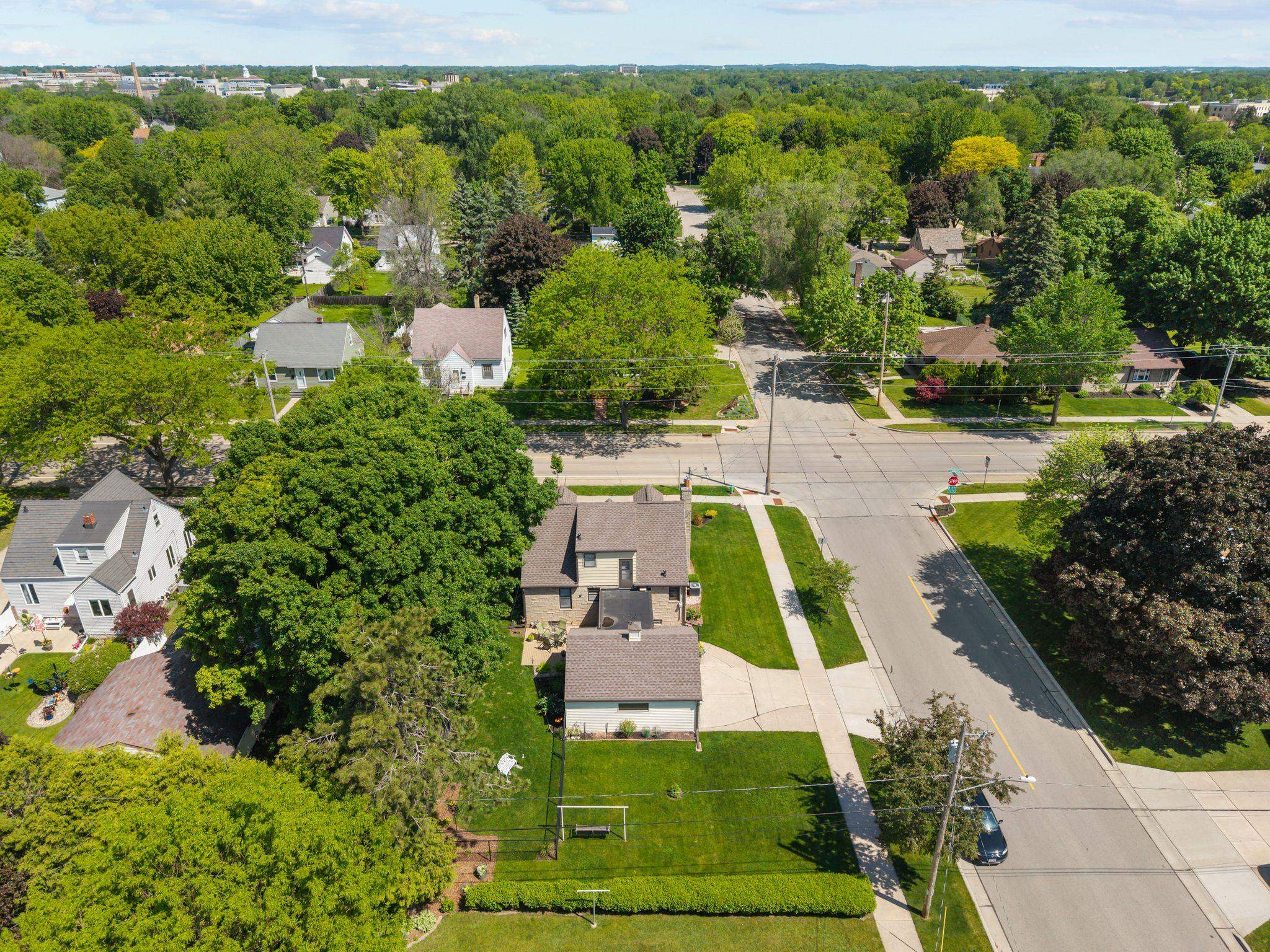 731 East Fremont Street Appleton, WI 54915 - Photo 47 of 54