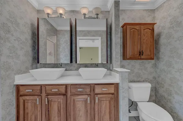 $340,000 | 8167 Bridgeport Bay Circle, Mount Dora, FL 32757