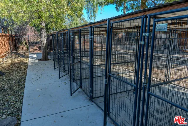 $1,299,000 | 18643 Strathern Street, Reseda, CA 91335