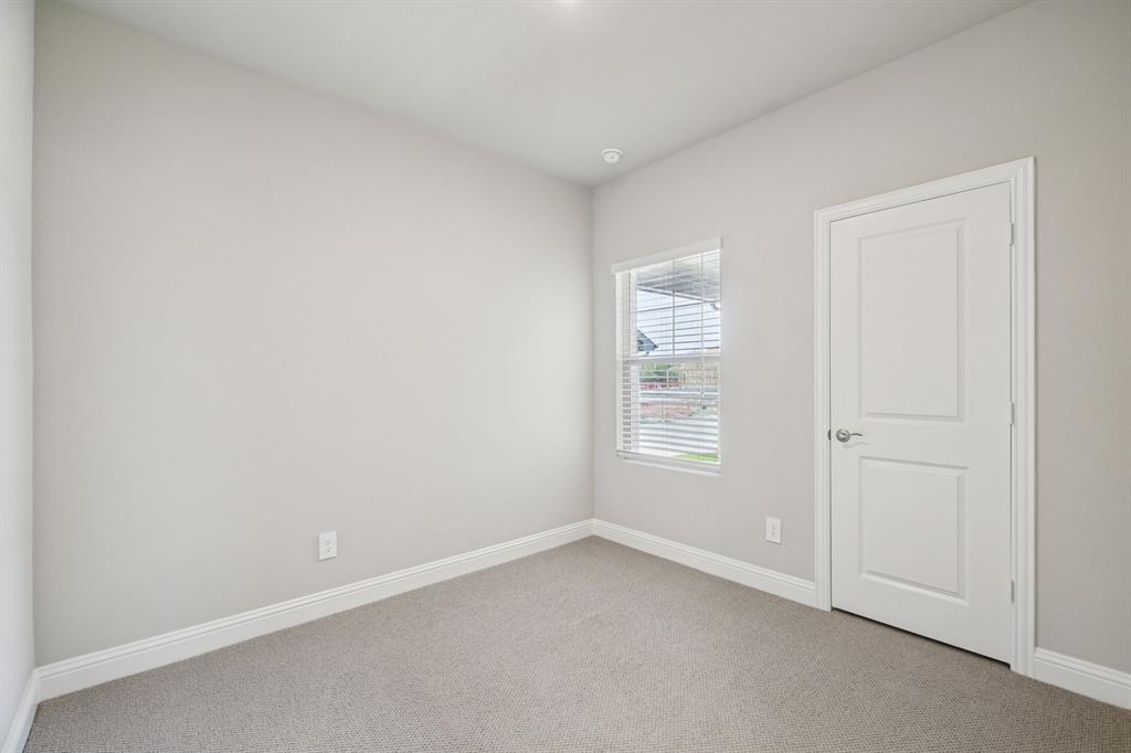 1701 Arches Road Anna, TX 75409 - Photo 18 of 27 Photo is not of the actual home, but is an inspirational photo of builder’s model home and may depict options, furnishings, and/or decorator features that are not included.