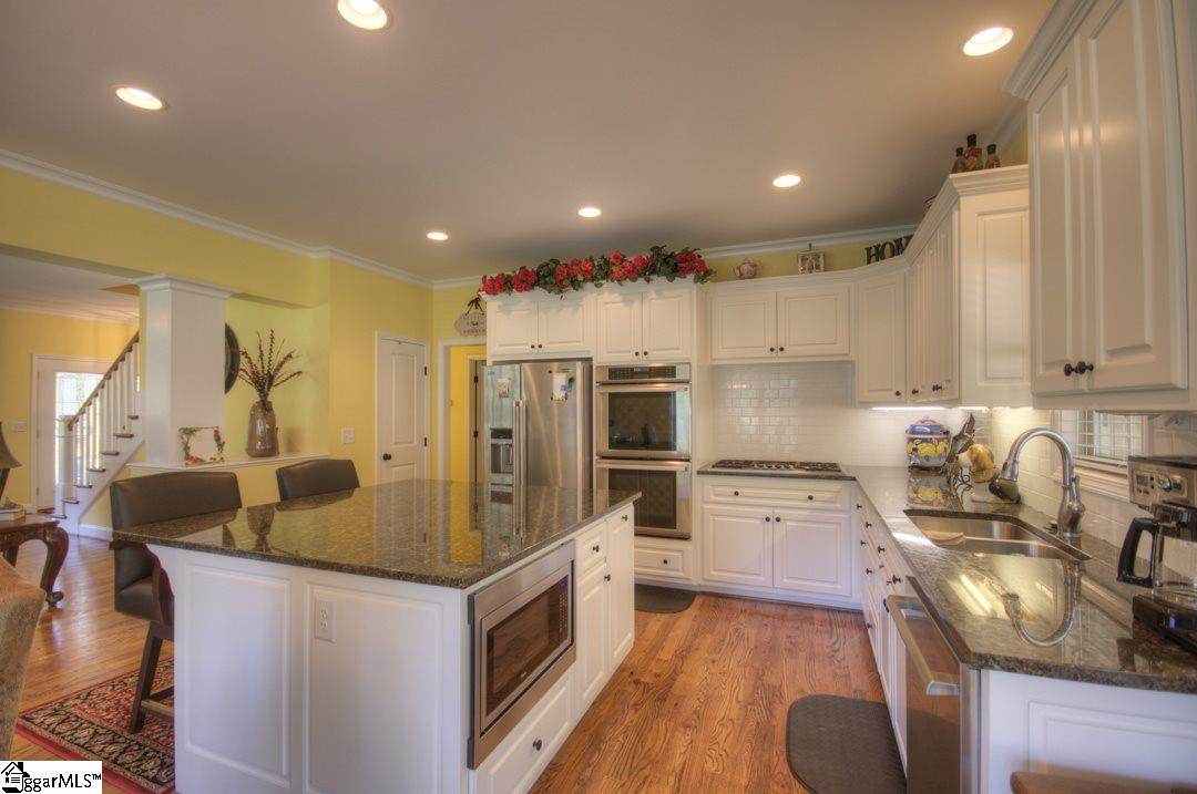 152 River Bend Road Greenville, SC 29617 - Photo 12 of 27 Gallery Image 12