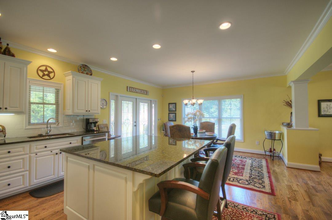 152 River Bend Road Greenville, SC 29617 - Photo 10 of 27 Gallery Image 10