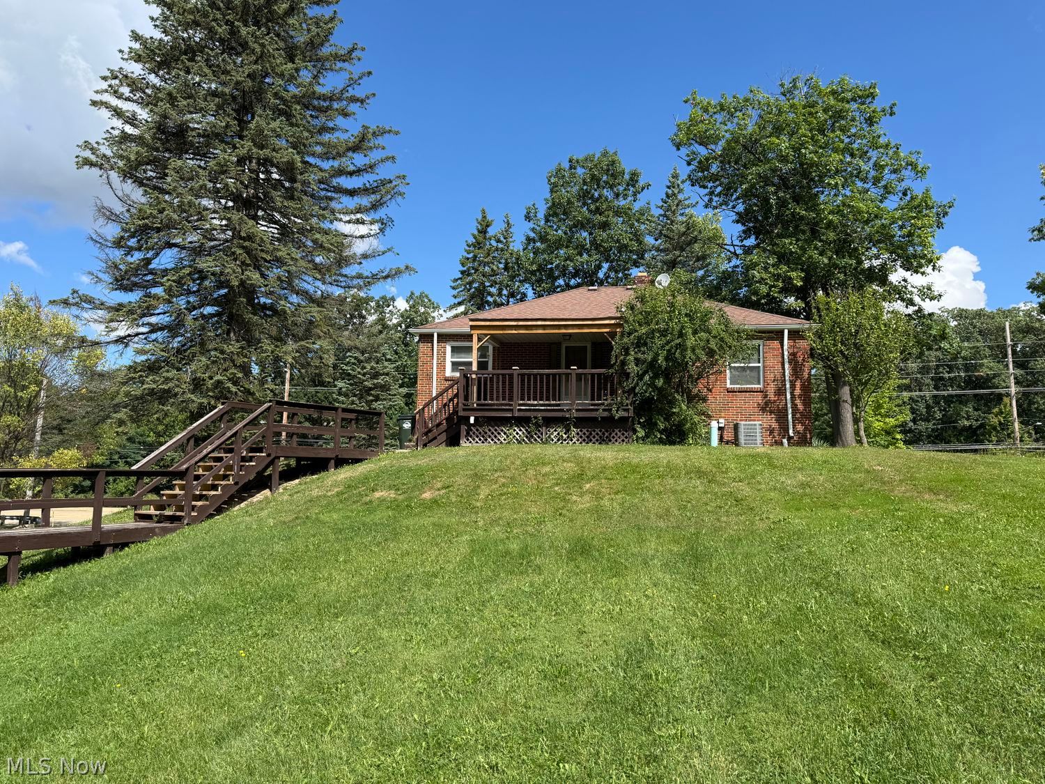 6311 West Pleasant Valley Road Parma, OH 44129 - Photo 3 of 14 Gallery Image 3
