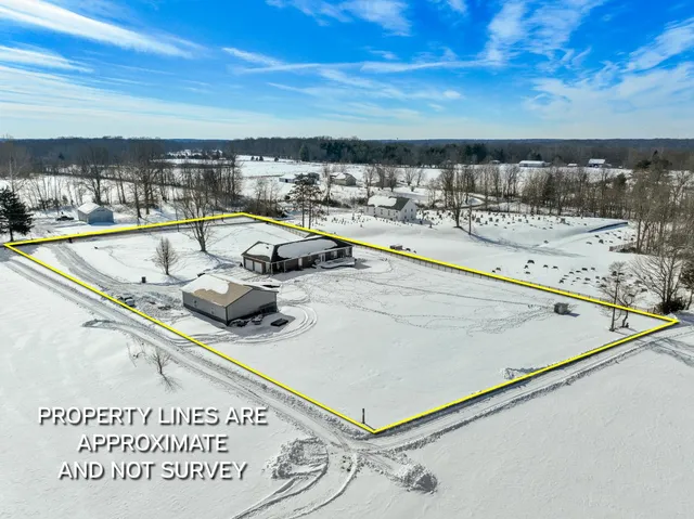 $327,000 | Undisclosed Address, Osgood, IN 47037