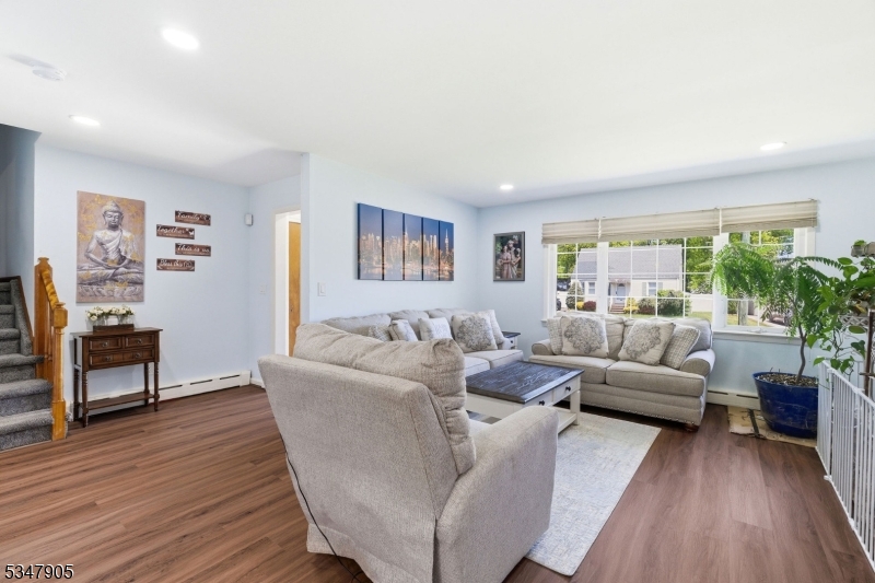 205 New Dover Road Woodbridge, NJ 07067 - Photo 7 of 44
