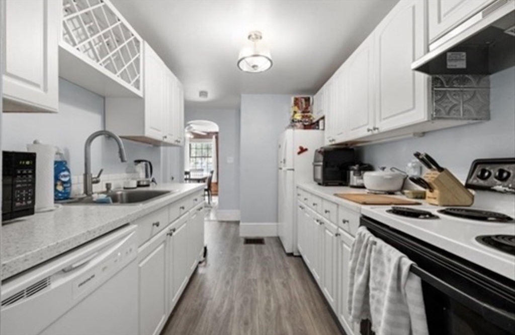 435 A Walpole Street, Unit A Canton, MA 02021 - Photo 8 of 18