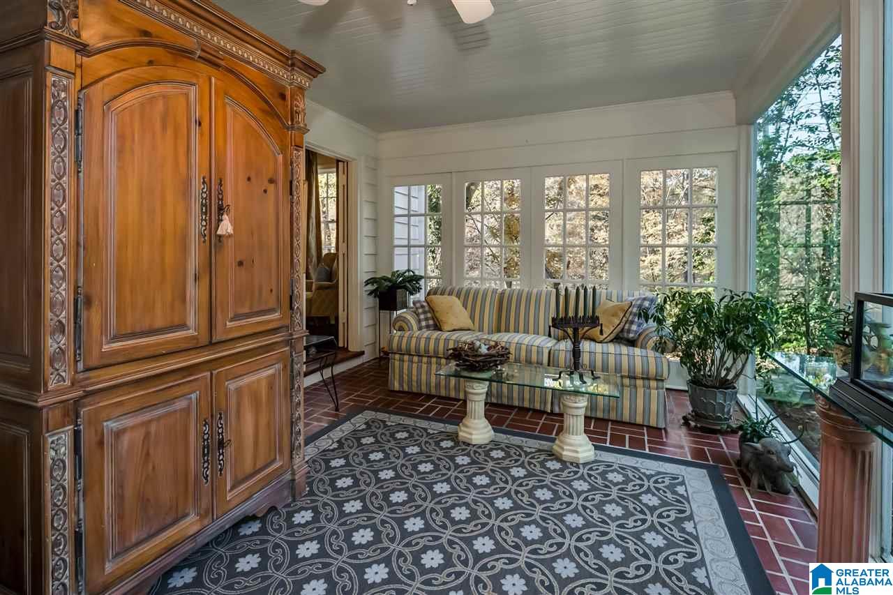 3262 Overbrook Road Birmingham, AL 35213 - Photo 11 of 49