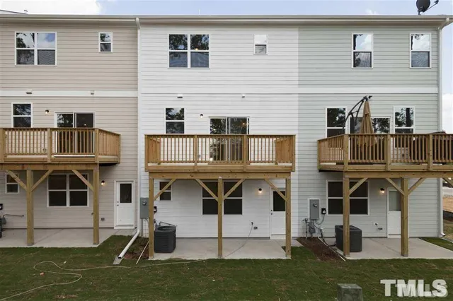 $2,025 | 2231 Chattering Lory Lane, Apex, NC 27502