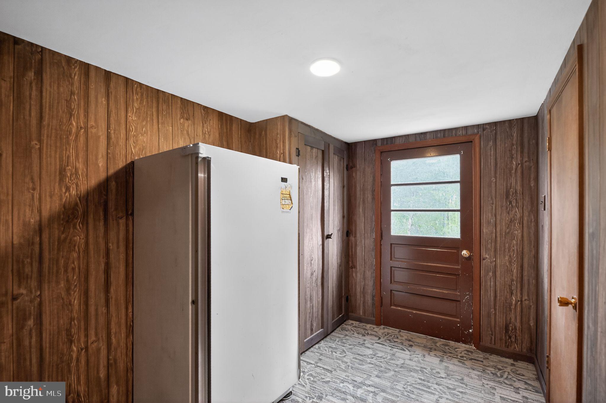 512 Round Hill Road Boston, VA 22713 - Photo 5 of 13