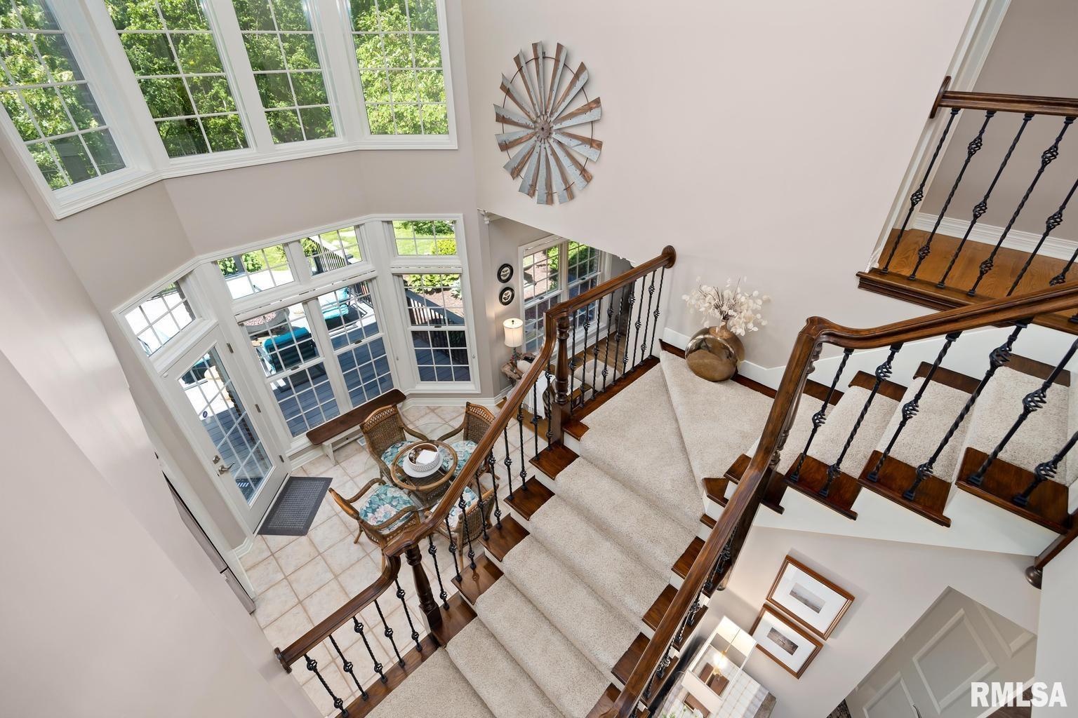 70 Diamond Point Morton, IL 61550 - Photo 12 of 69